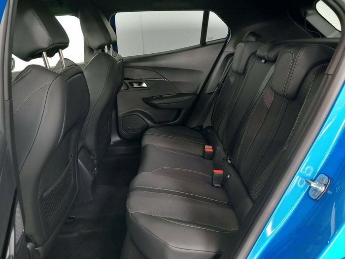 PEUGEOT 2008 II 1.5 BLUEHDI 130CH S&S GT EAT8 - Image 10