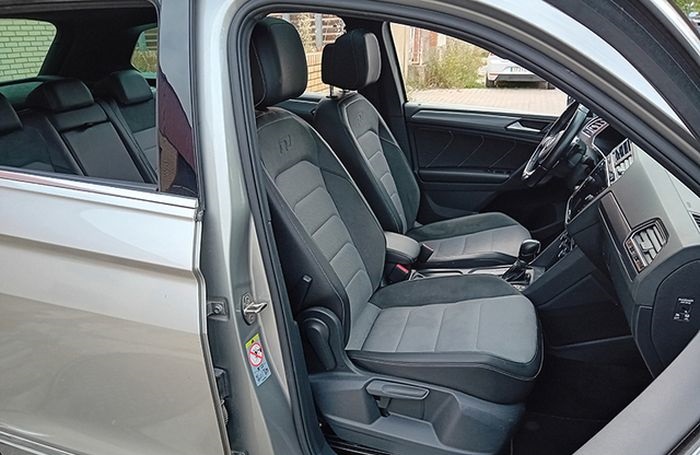 VOLKSWAGEN TIGUAN 2.0 TDI 150 4MOTION DSG7 R LINE  - Image 13