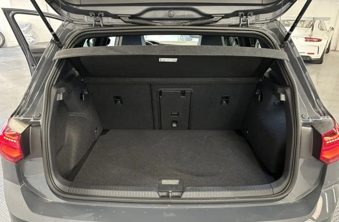 VOLKSWAGEN GOLF VIII 2.0 TDI SCR 200CH GTD DSG7 - Image 16
