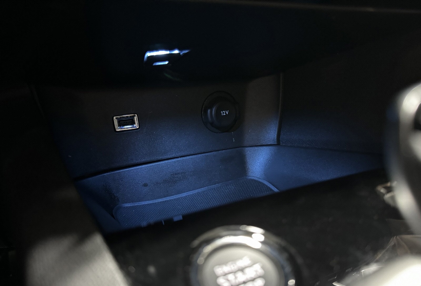 PEUGEOT 5008 II 1.5 BLUEHDI 130CH S&S GT PACK EAT8 - Image 16