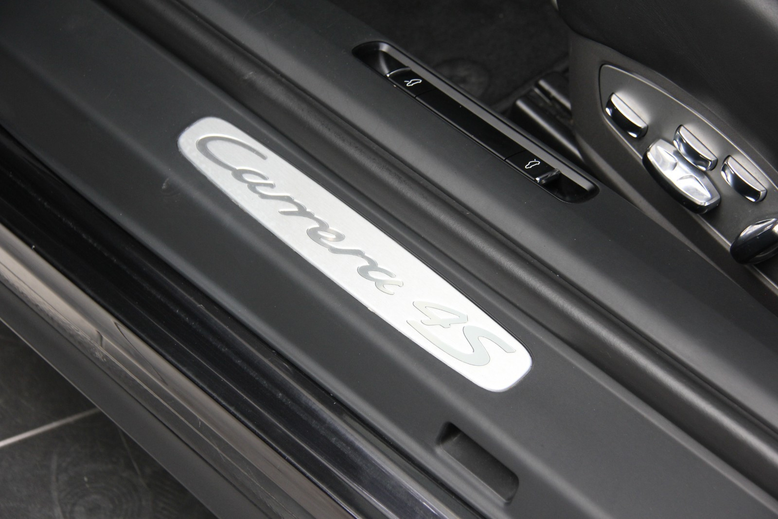 PORSCHE 911 COUPE V (991) CARRERA 4S PDK - Image 20