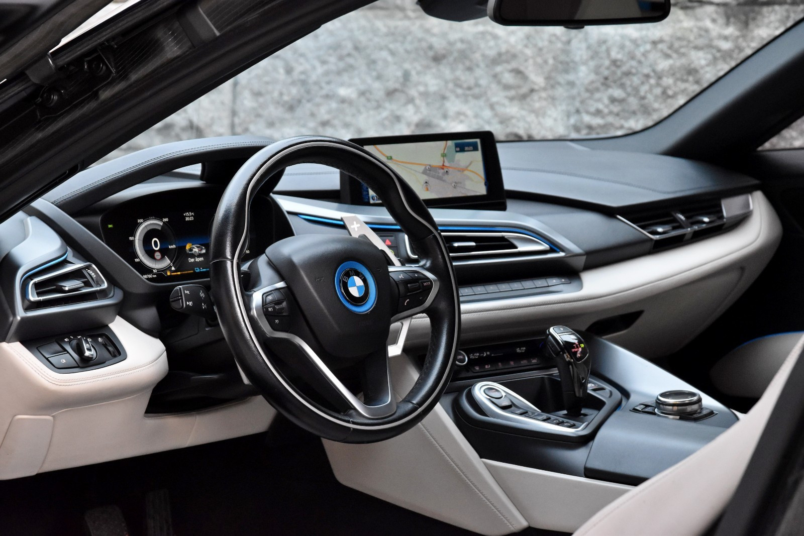 BMW i8 I (I12) PURE IMPULSE - Image 11