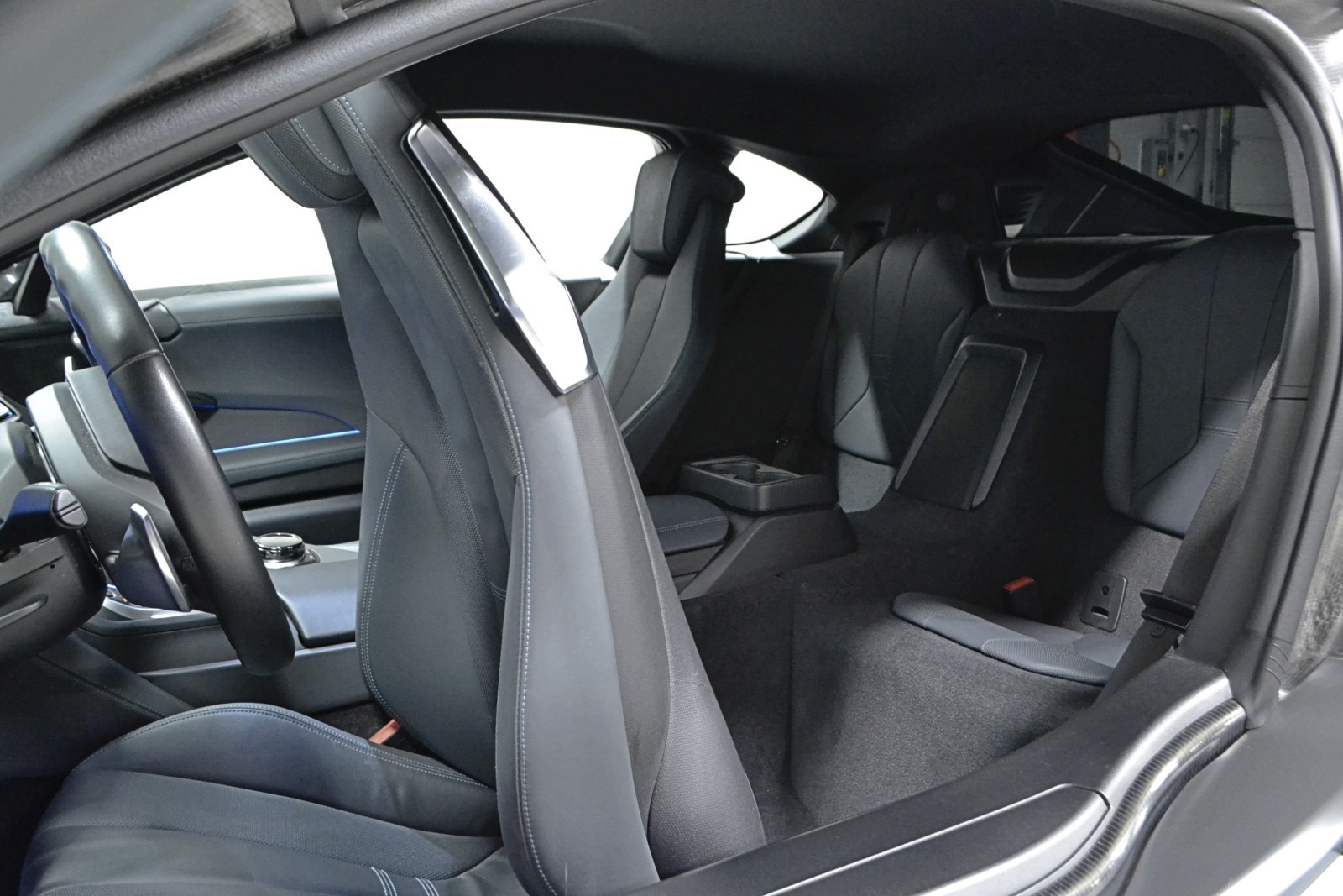 BMW i8 I (I12) 374CH - Image 18