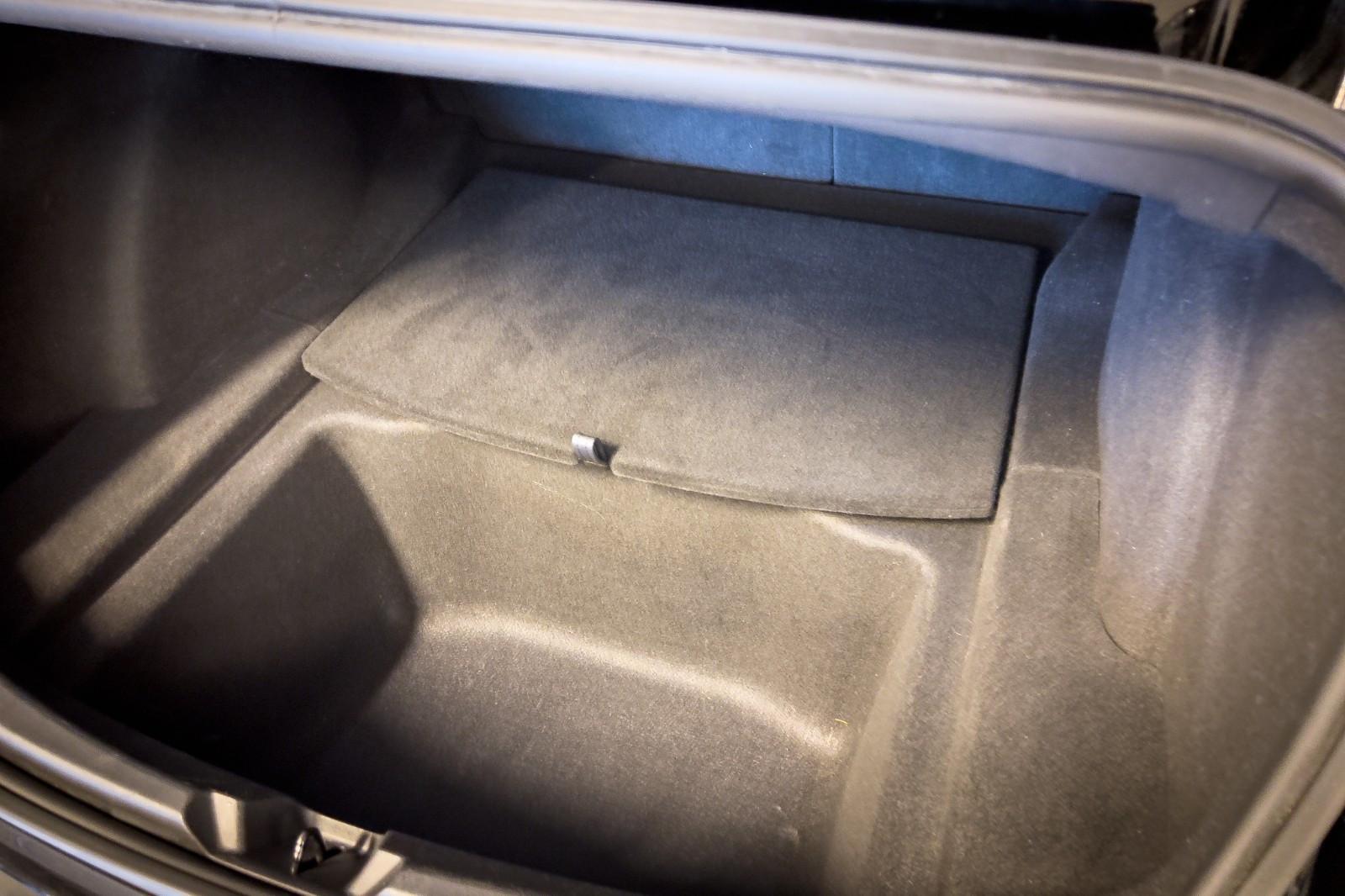 TESLA MODEL 3 LONG RANGE DUAL MOTOR - Image 18