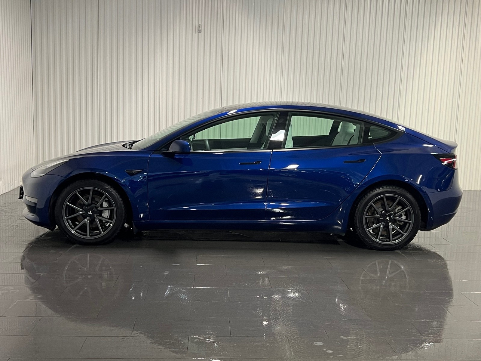 TESLA MODEL 3 LONG RANGE DUAL MOTOR FACELIFT - Image 7