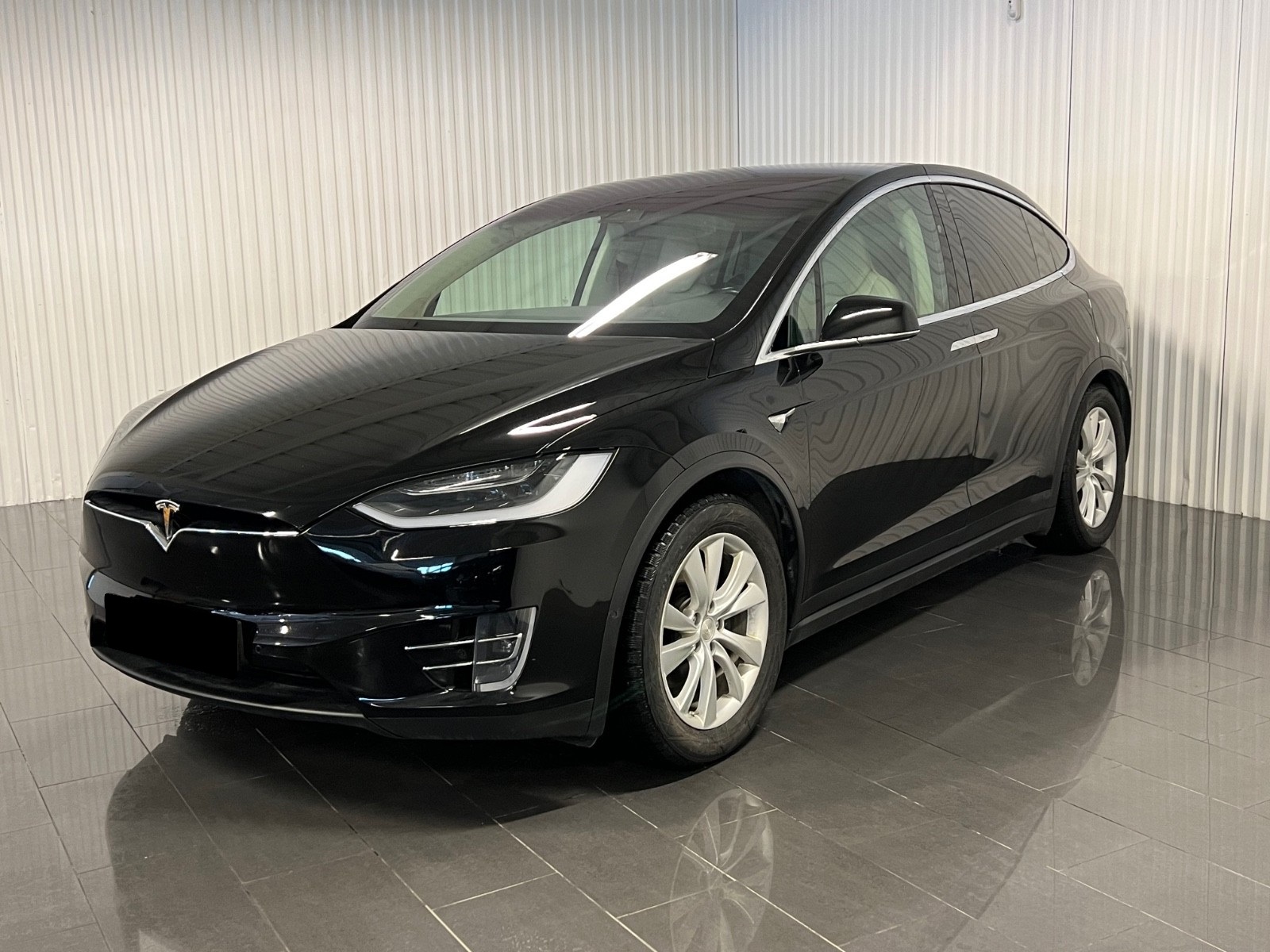 TESLA MODEL X 100D 7 PLACES DUAL MOTOR CHARGES GRATUITES SC01 - Image 3