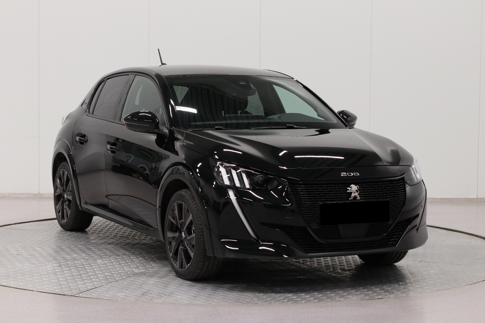 PEUGEOT E-208 136CH GT