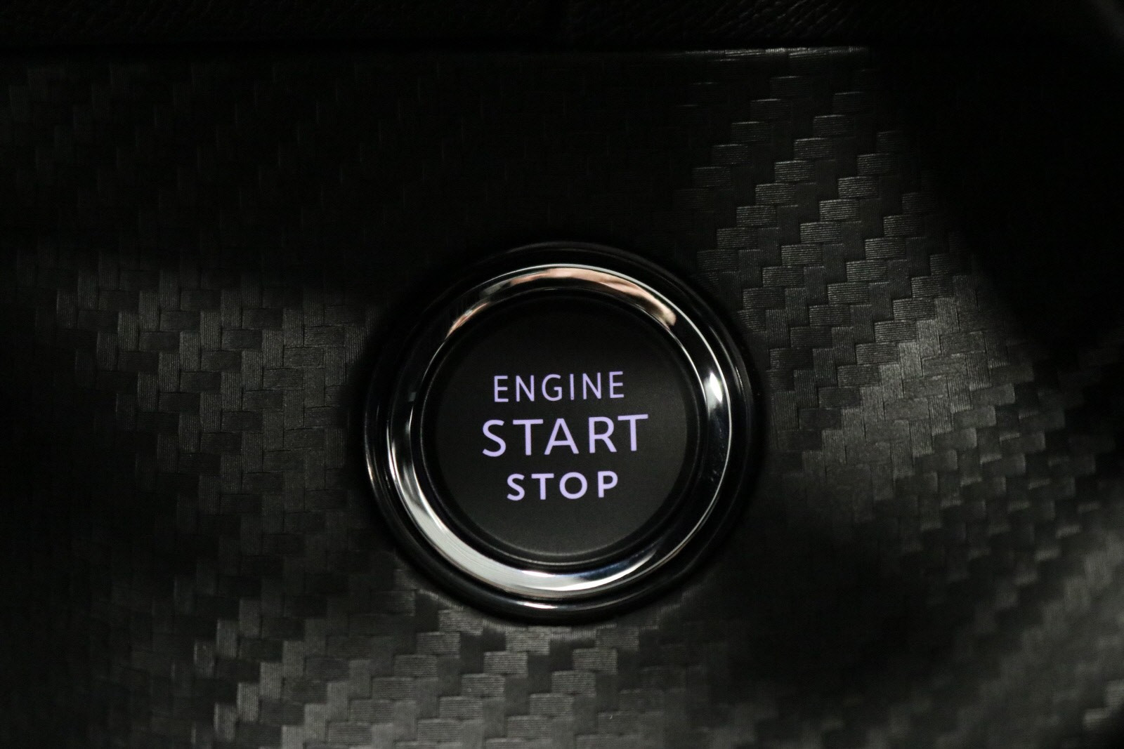 PEUGEOT E-208 136CH GT - Image 14