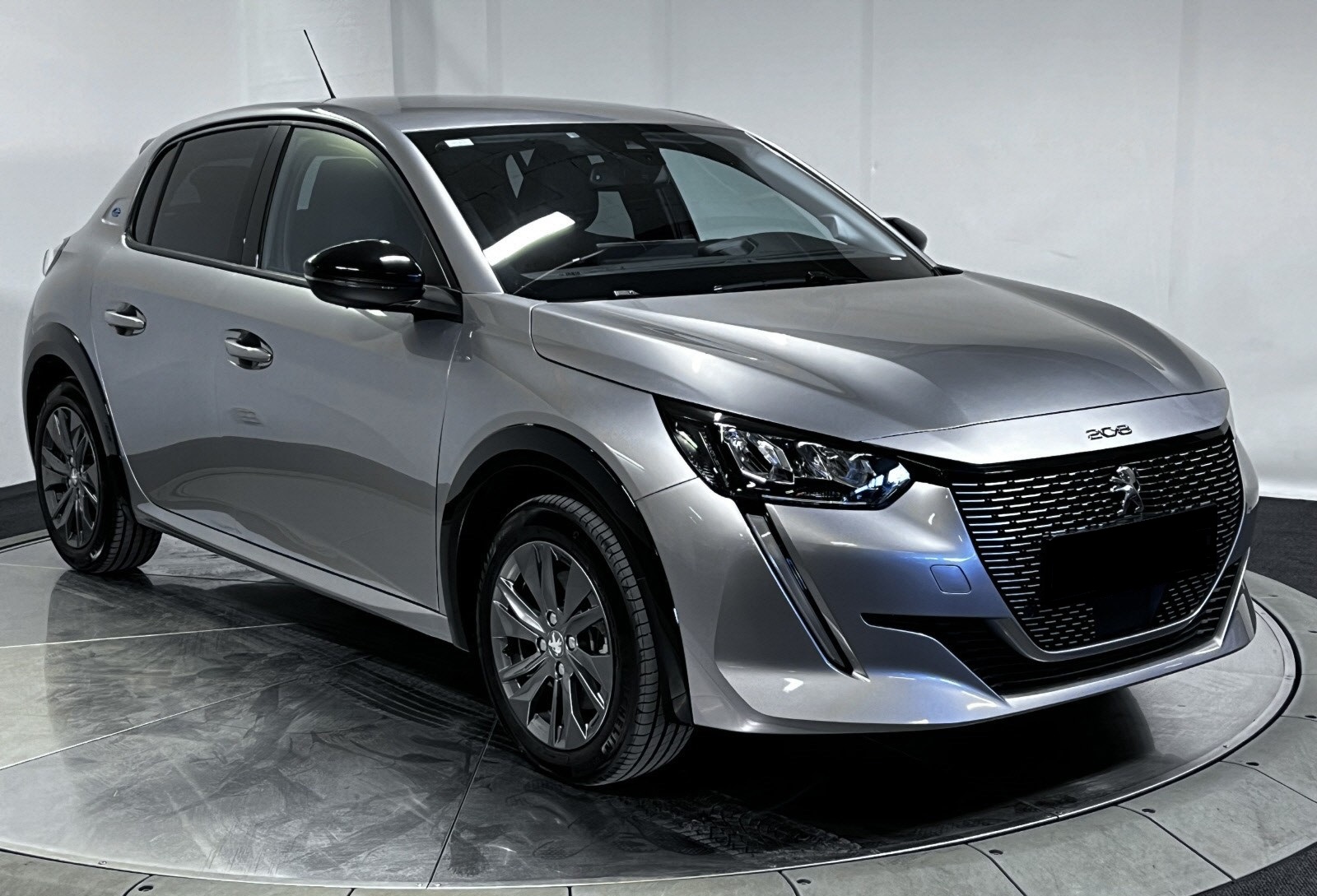 PEUGEOT E-208 136CH ALLURE - Image 8