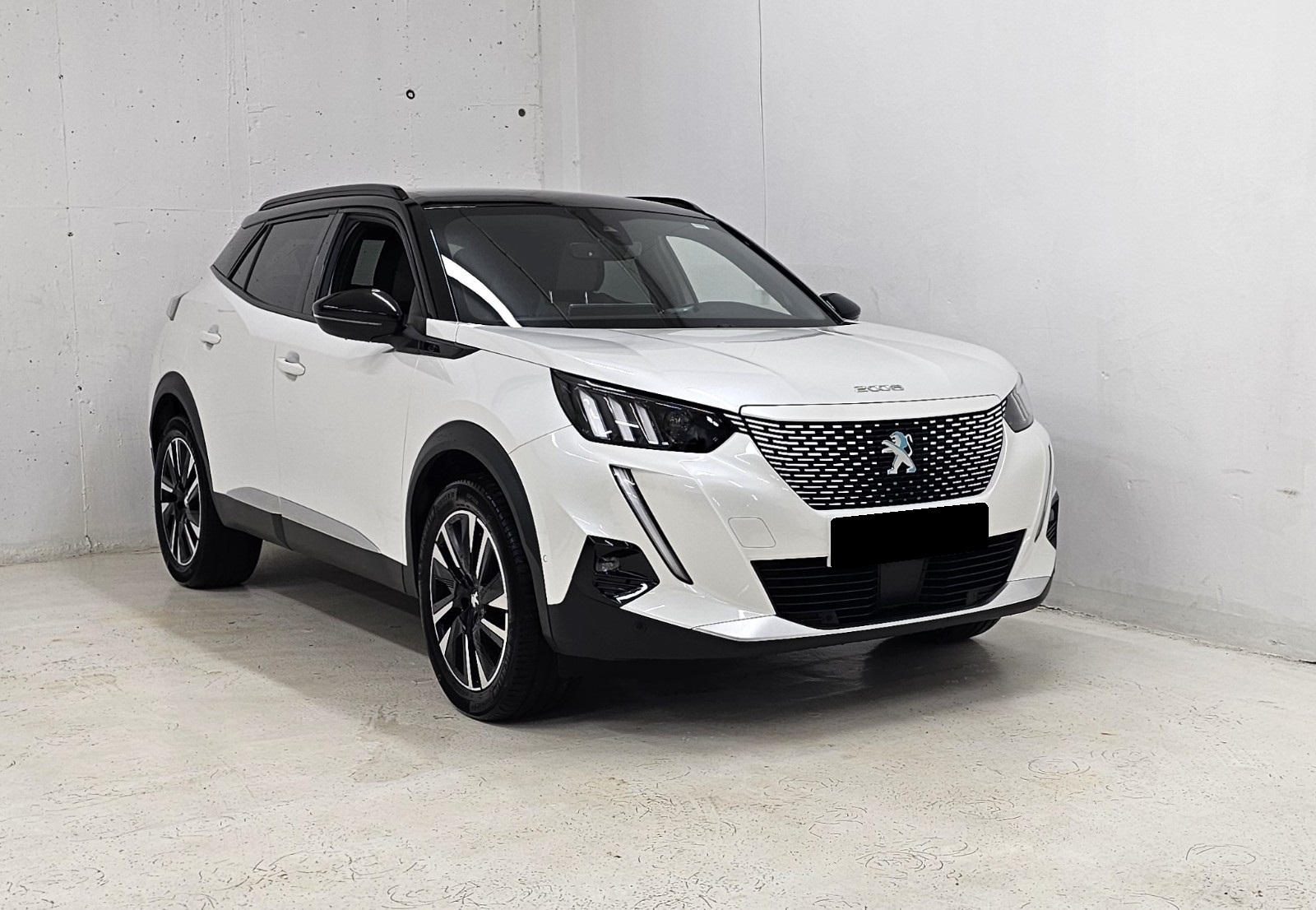 PEUGEOT 2008 II E-2008 136 CH GT LINE