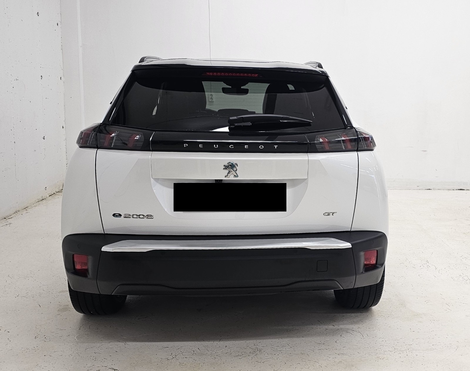 PEUGEOT 2008 II E-2008 136 CH GT LINE - Image 5