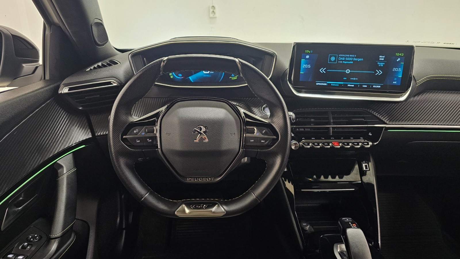 PEUGEOT 2008 II E-2008 136 CH GT LINE - Image 9