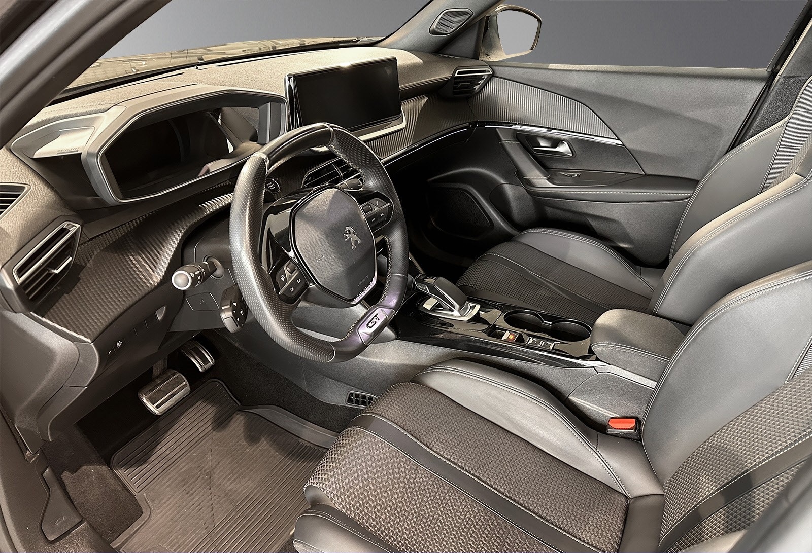 PEUGEOT 2008 II E-2008 136 CH GT - Image 8