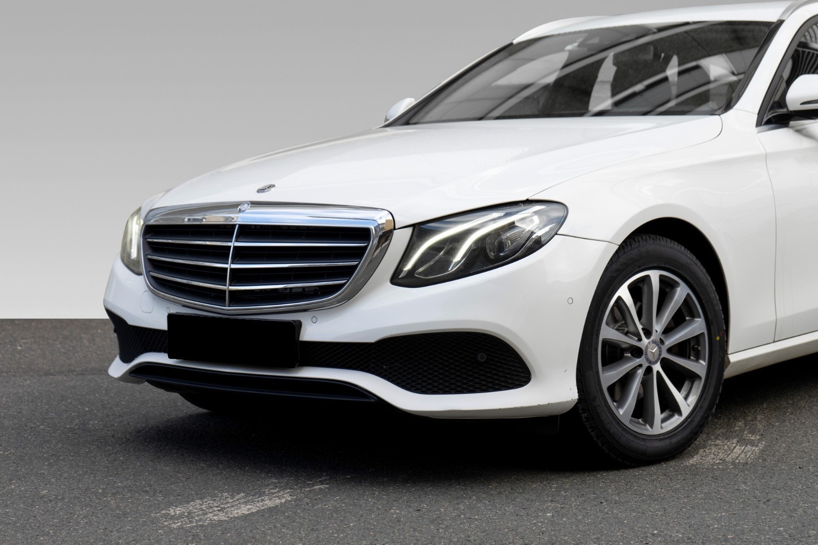 MERCEDES BENZ CLASSE E V 220D 194 AVANTGARDE LINE 9G TRONIC - Image 4