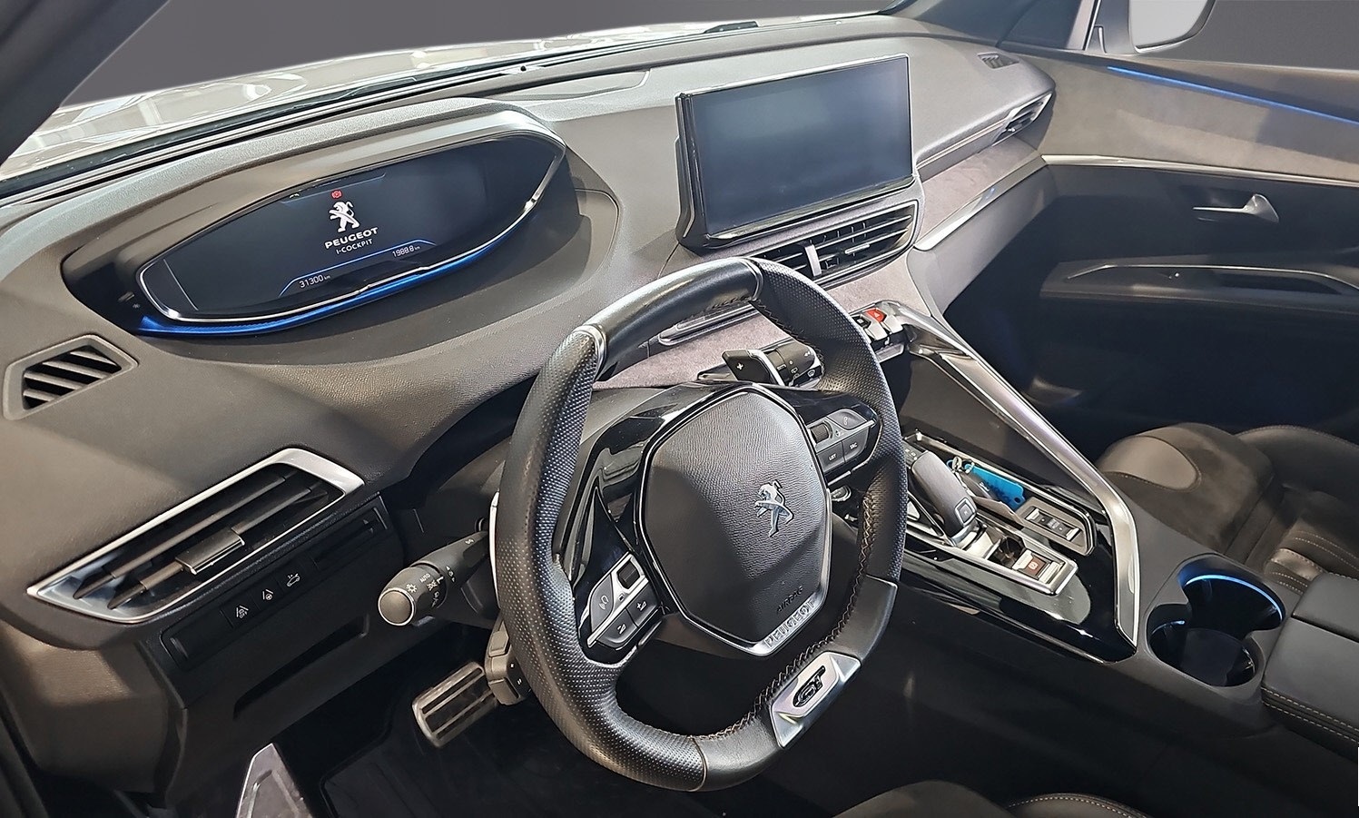 PEUGEOT 3008 II 1.5 BLUEHDI 130CH S&S GT EAT8 - Image 14