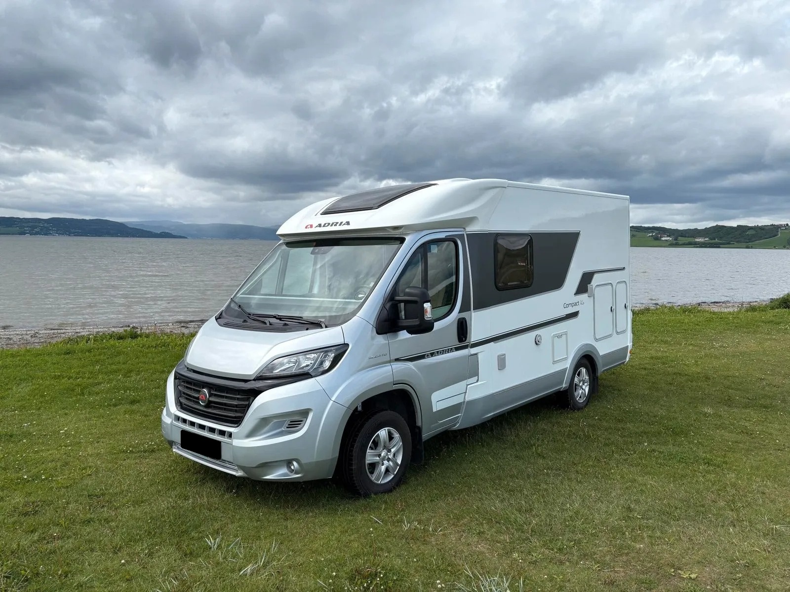 ADRIA COMPACT SLS SLIDE OUT PROFILÉ