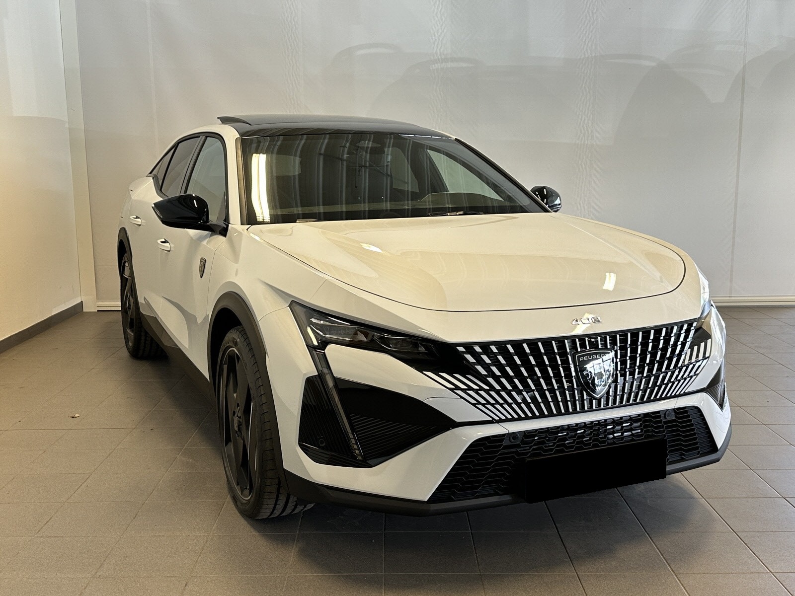 PEUGEOT 408 PLUG-IN HYBRID GT E-EAT8 - Image 4