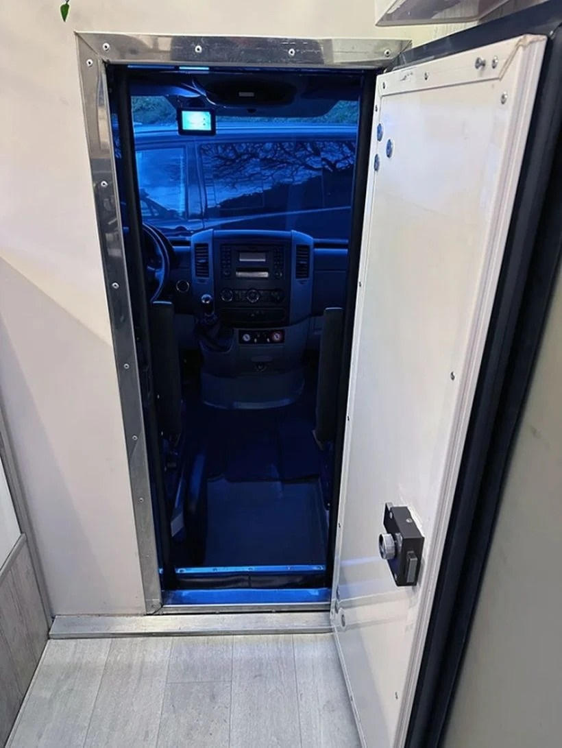 MERCEDES SPRINTER 316 CDI - Image 16