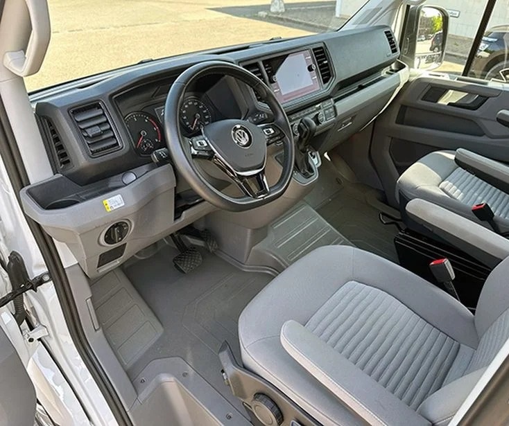 VOLKSWAGEN GRAND CALIFORNIA 600 - Image 8