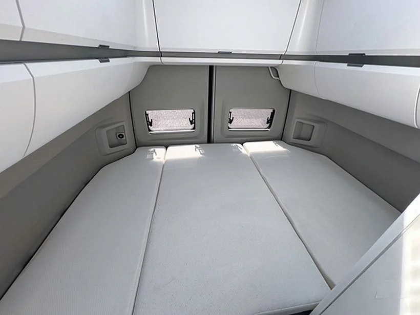 VOLKSWAGEN GRAND CALIFORNIA 600 - Image 14