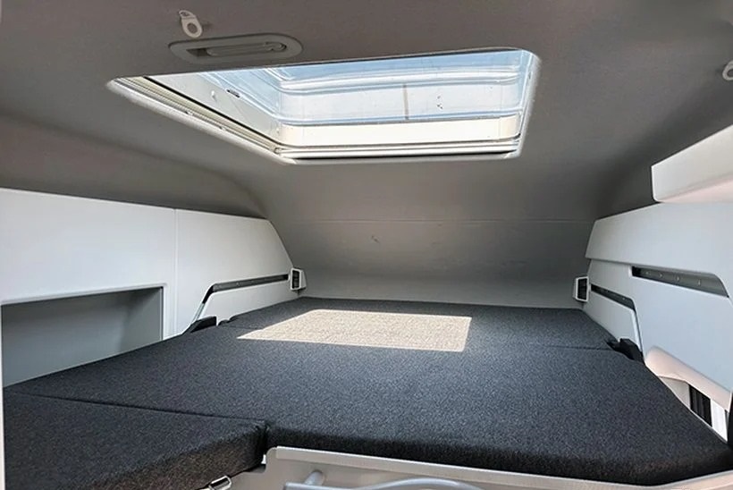 VOLKSWAGEN GRAND CALIFORNIA 600 - Image 17