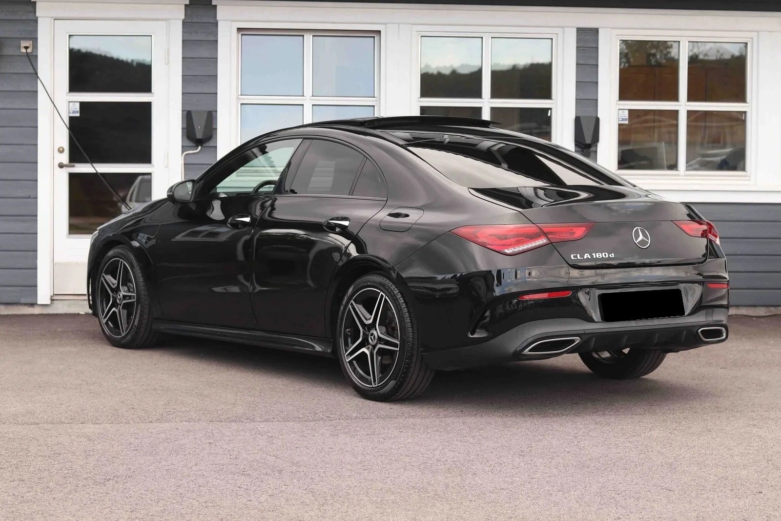 MERCEDES-BENZ CLA II 180 D AMG LINE 7G-DCT - Image 5
