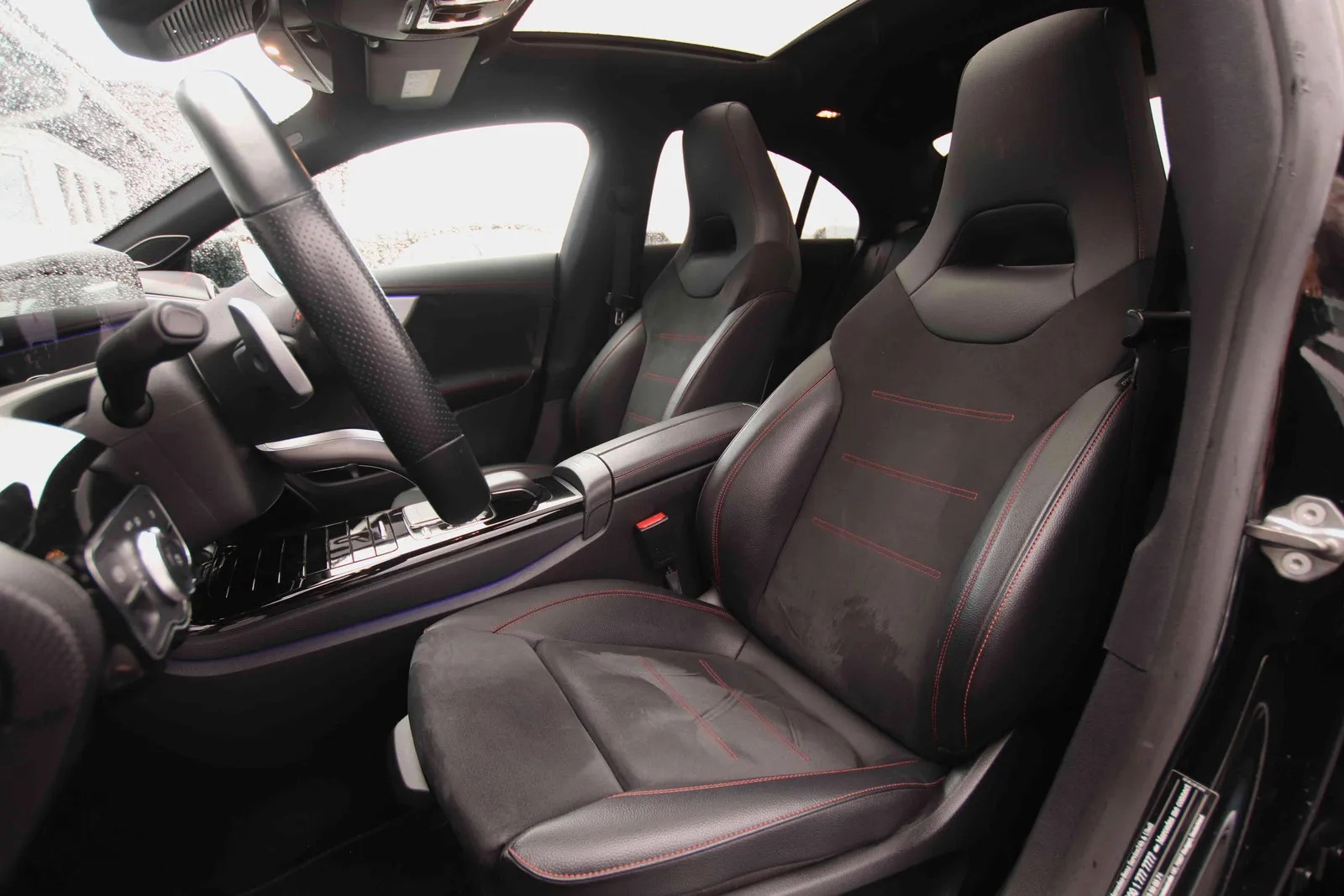 MERCEDES-BENZ CLA II 180 D AMG LINE 7G-DCT - Image 12