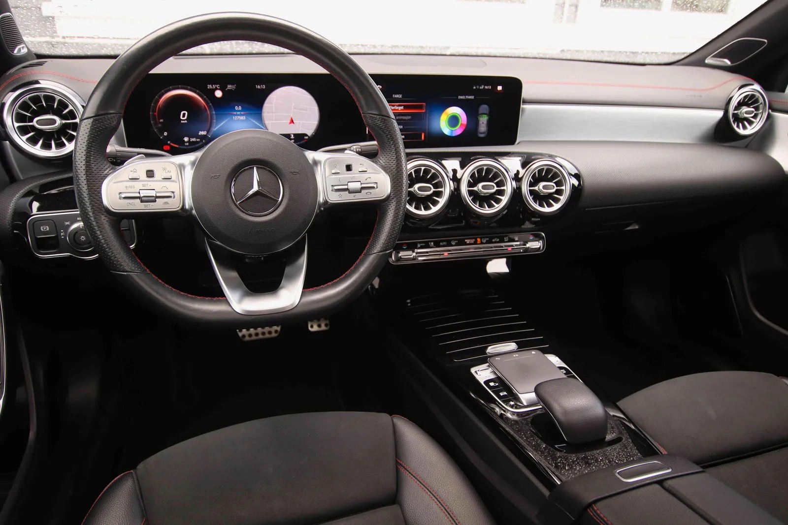 MERCEDES-BENZ CLA II 180 D AMG LINE 7G-DCT - Image 16