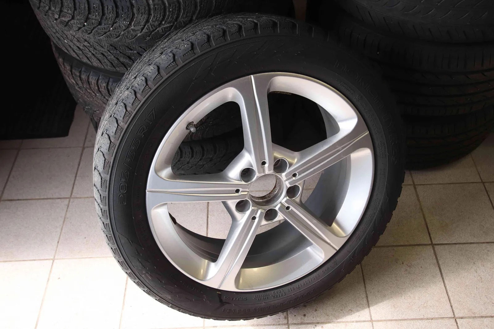 MERCEDES-BENZ CLA II 180 D AMG LINE 7G-DCT - Image 18
