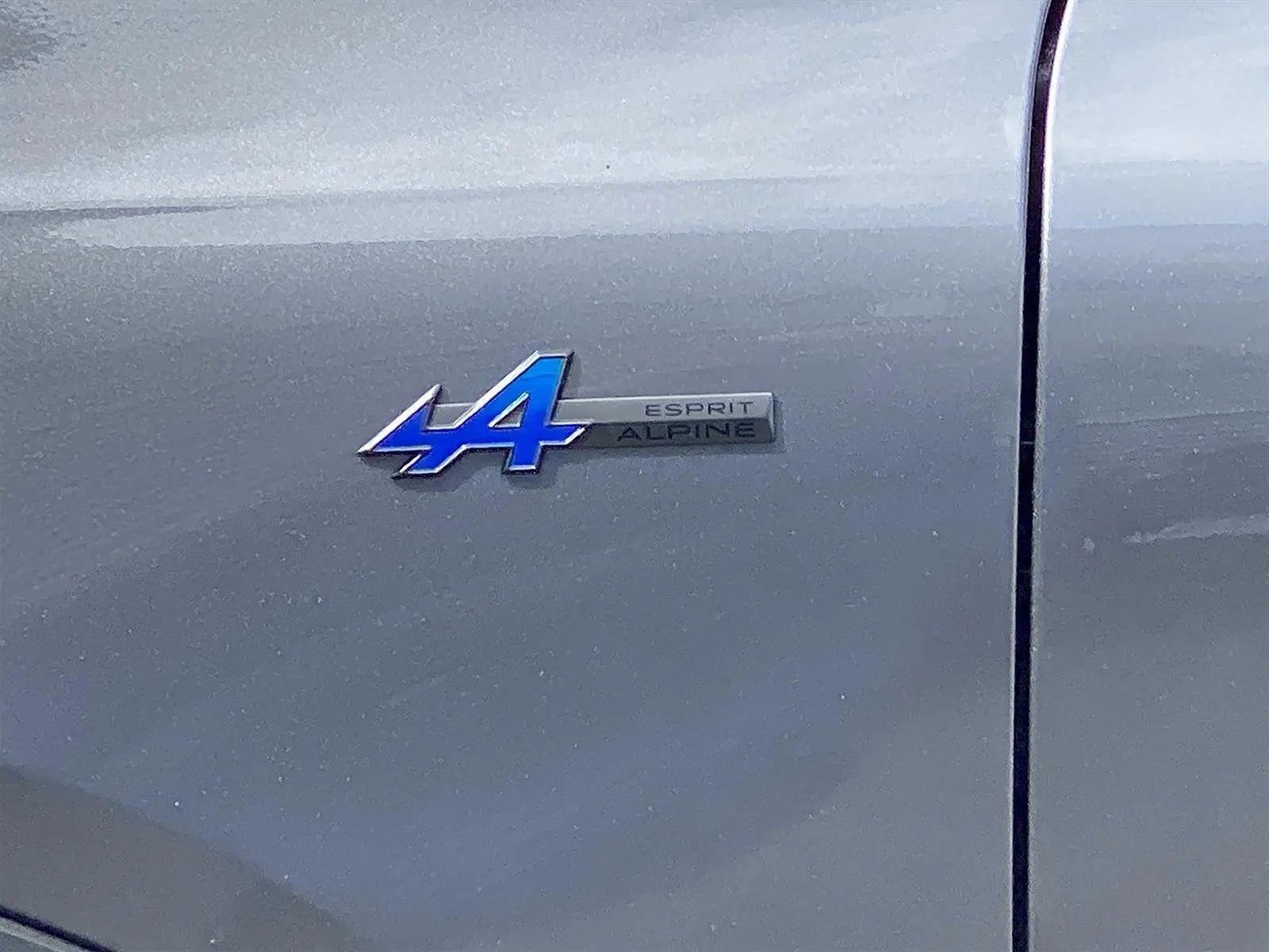 RENAULT SCENIC E-TECH TECHNO ESPRIT ALPINE GRANDE AUTONOMIE - Image 15