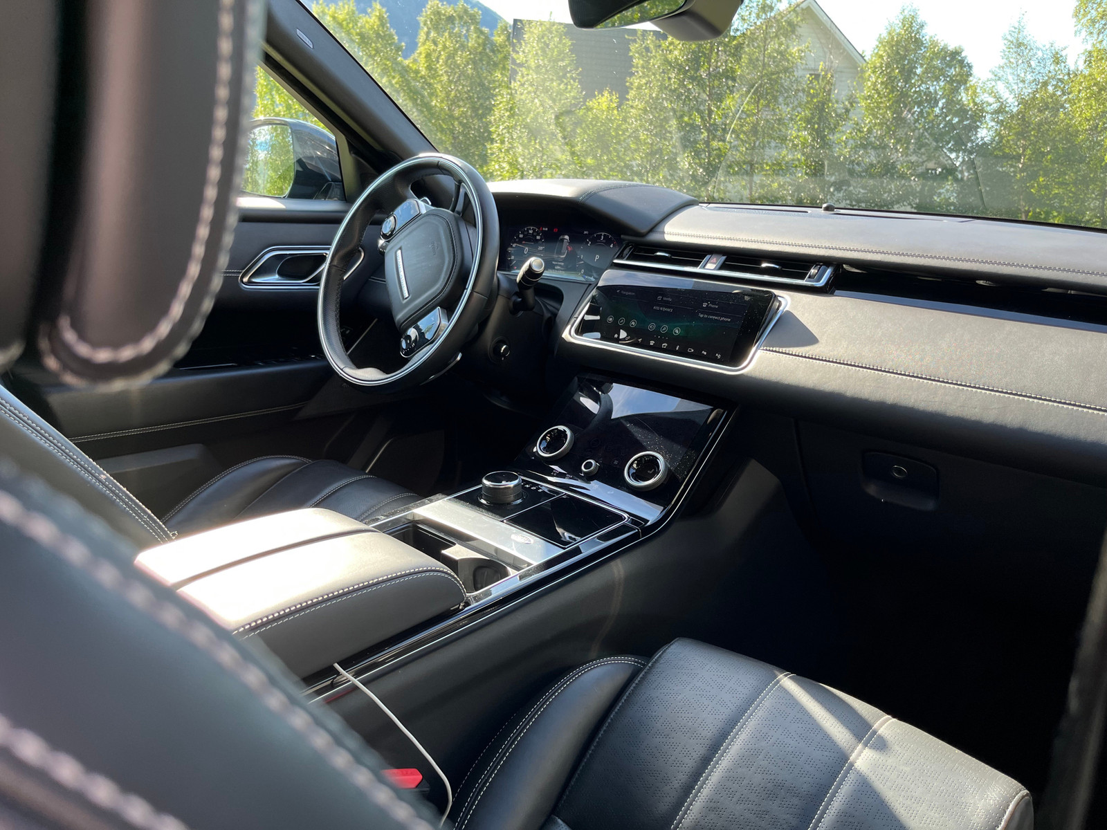 LAND ROVER RANGE ROVER VELAR I 3.0D V6 300CH R-DYNAMIC HSE AWD BVA - Image 19