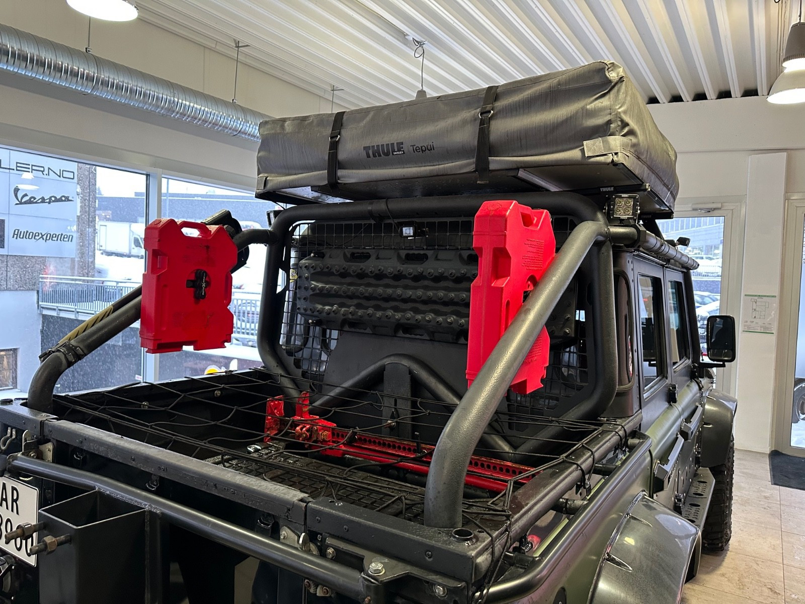 LAND ROVER DEFENDER 110 STATION WAGON TD5 - Image 10