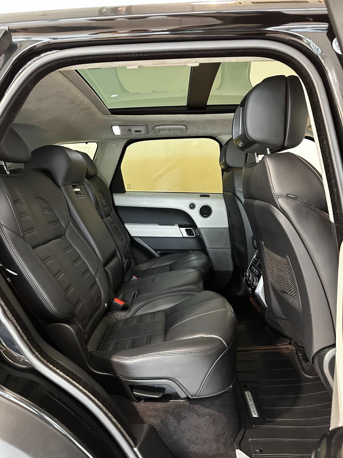LAND ROVER RANGE ROVER SPORT II SDV6 3.0 AUTOBIOGRAPHY DYNAMIC MARK I - Image 18
