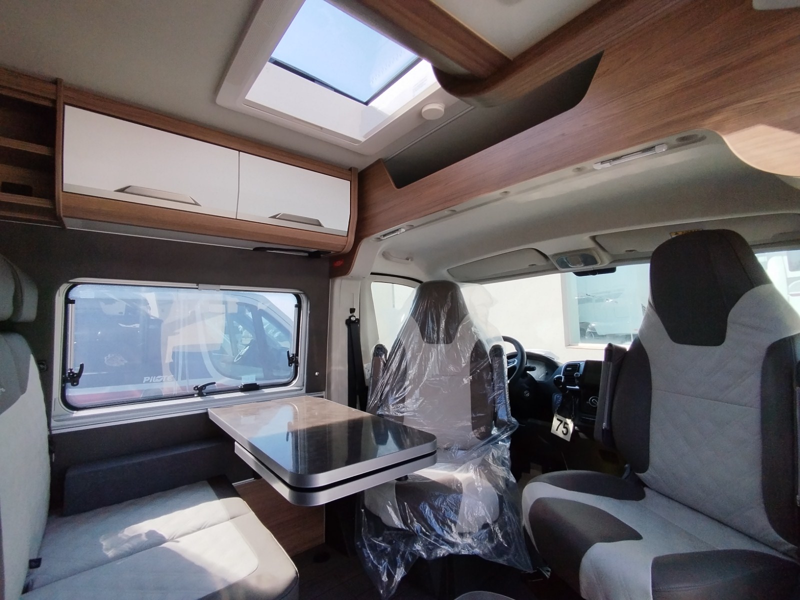 KNAUS BOXLIFE 600 MQ SÉLECTION PLATINE - Image 17