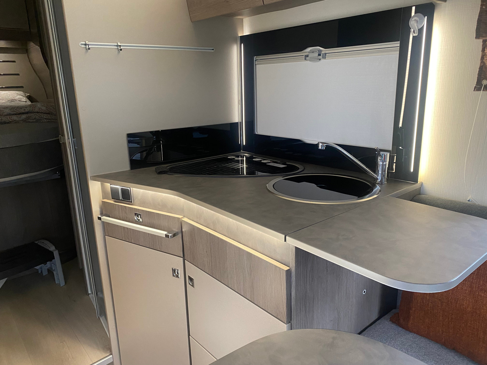 CHALLENGER 348 XLB GRAPHITE EDITION - Image 15