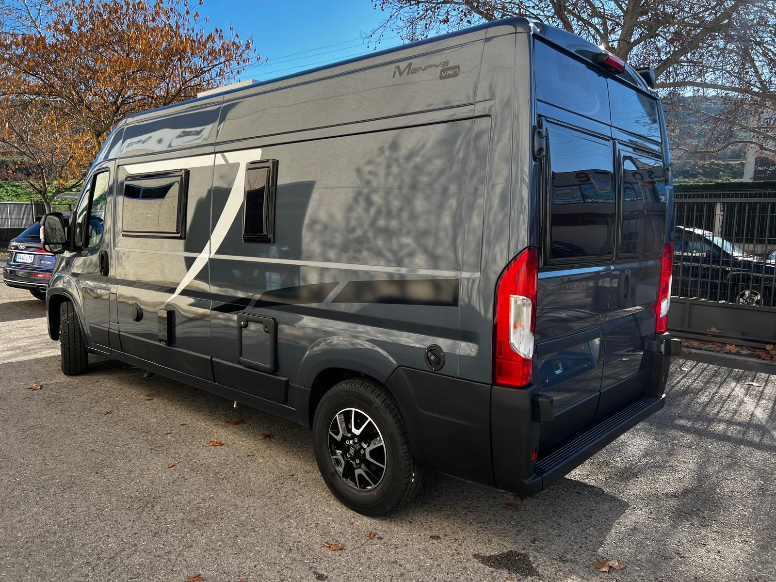 MCLOUIS MENFYS  3 MAXI S-LINE - Image 3