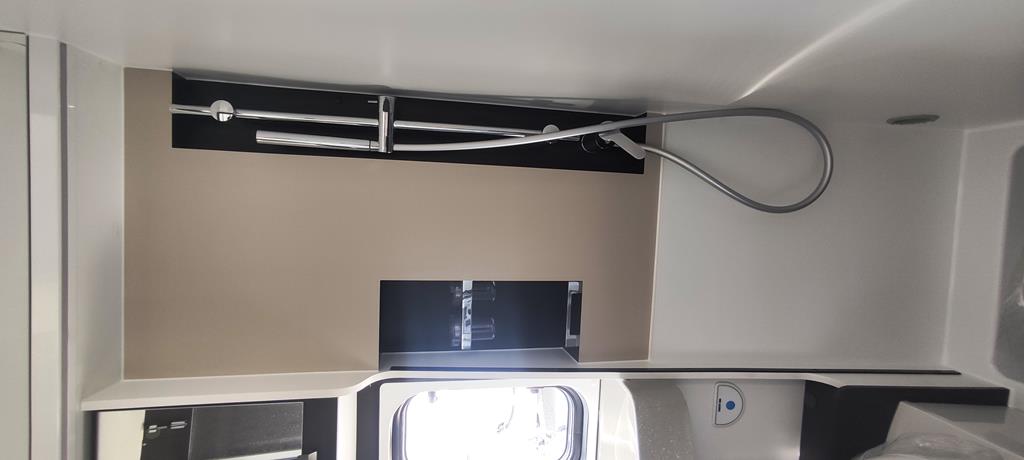 MCLOUIS MENFYS PRESTIGE 3 MAXI S-LINE - Image 20