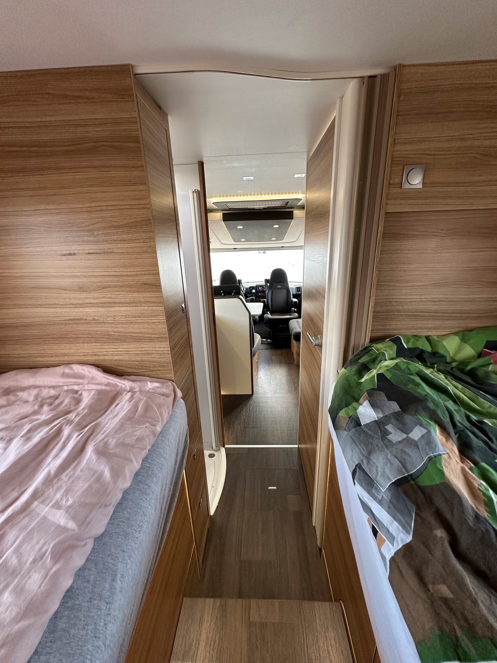 ADRIA SONIC 700 SL PLUS - Image 18