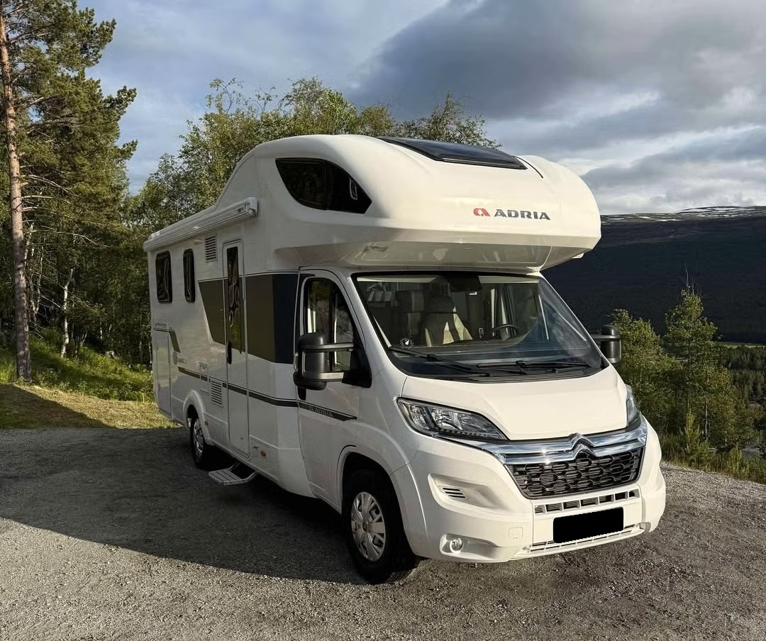 ADRIA CORAL XL 670 SL - Image 3