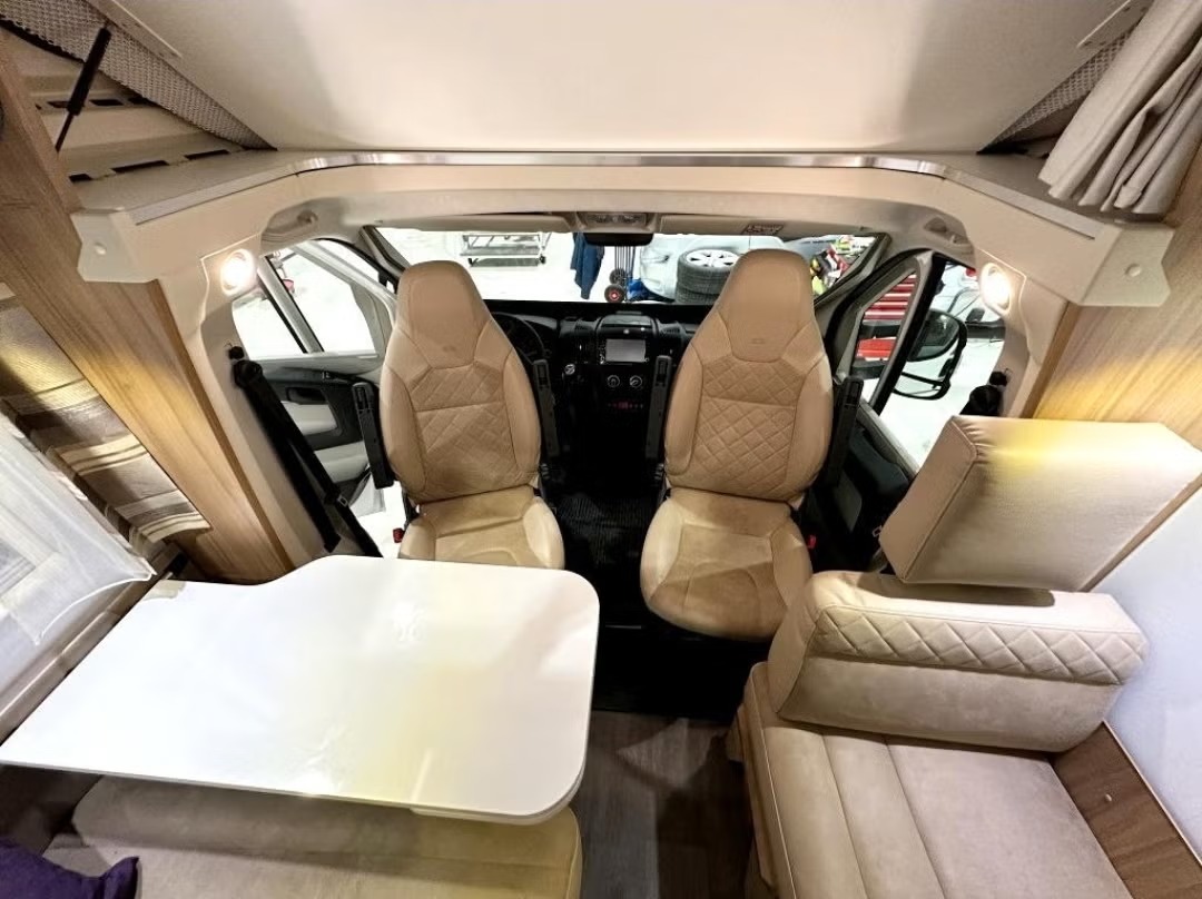 ADRIA CORAL XL 670 SL - Image 10