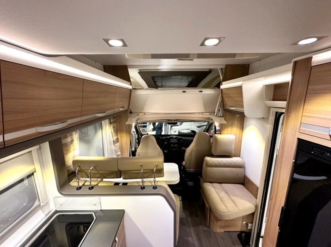 ADRIA CORAL XL 670 SL - Image 12