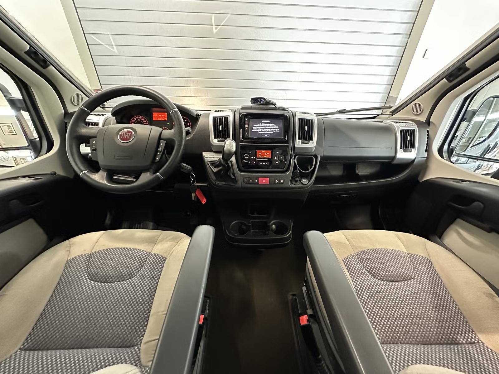 CARTHAGO MALIBU CHARMING VAN 640 GT - Image 7