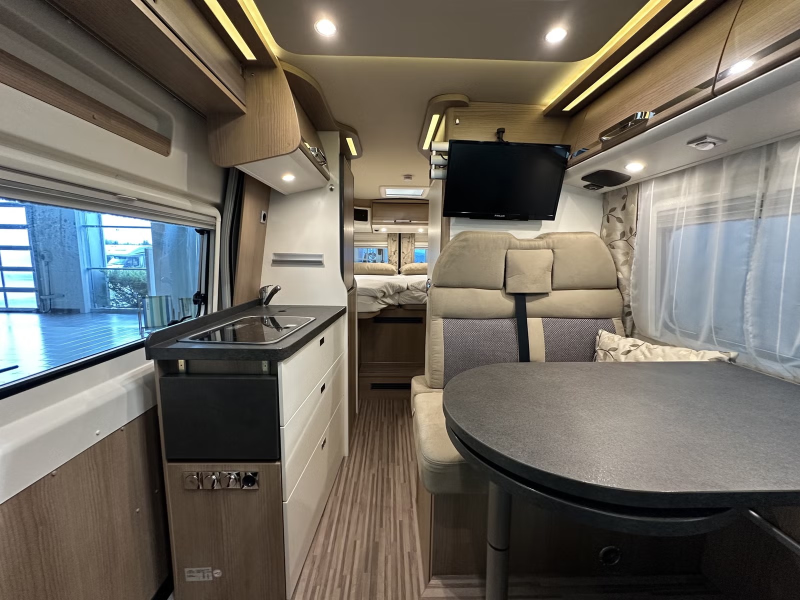 CARTHAGO MALIBU CHARMING VAN 640 GT - Image 14