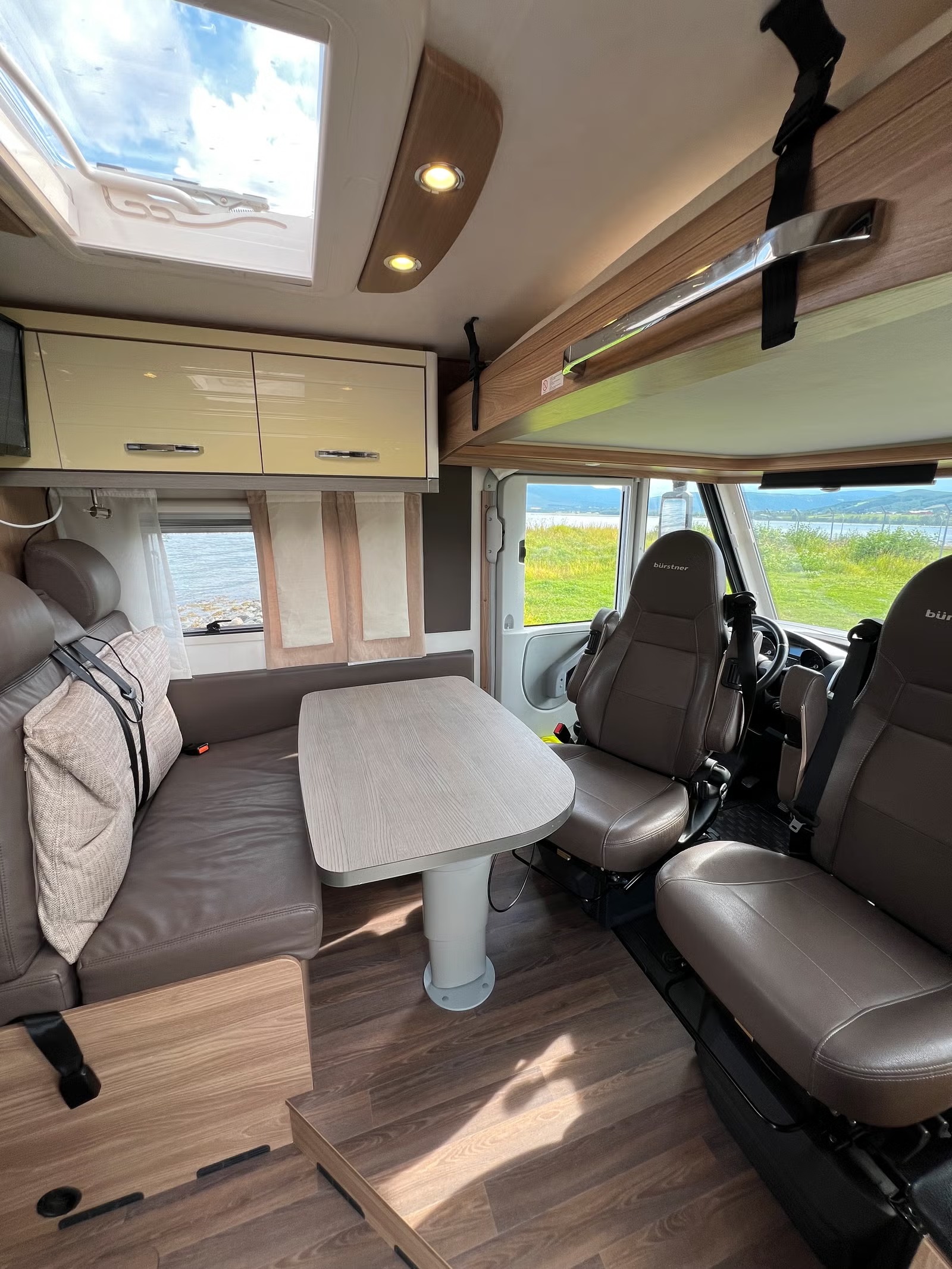 BÜRSTNER AVIANO i 690 G - Image 7