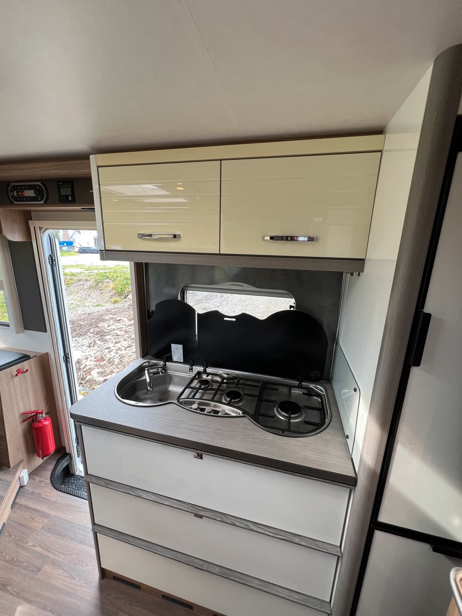 BÜRSTNER AVIANO i 690 G - Image 14