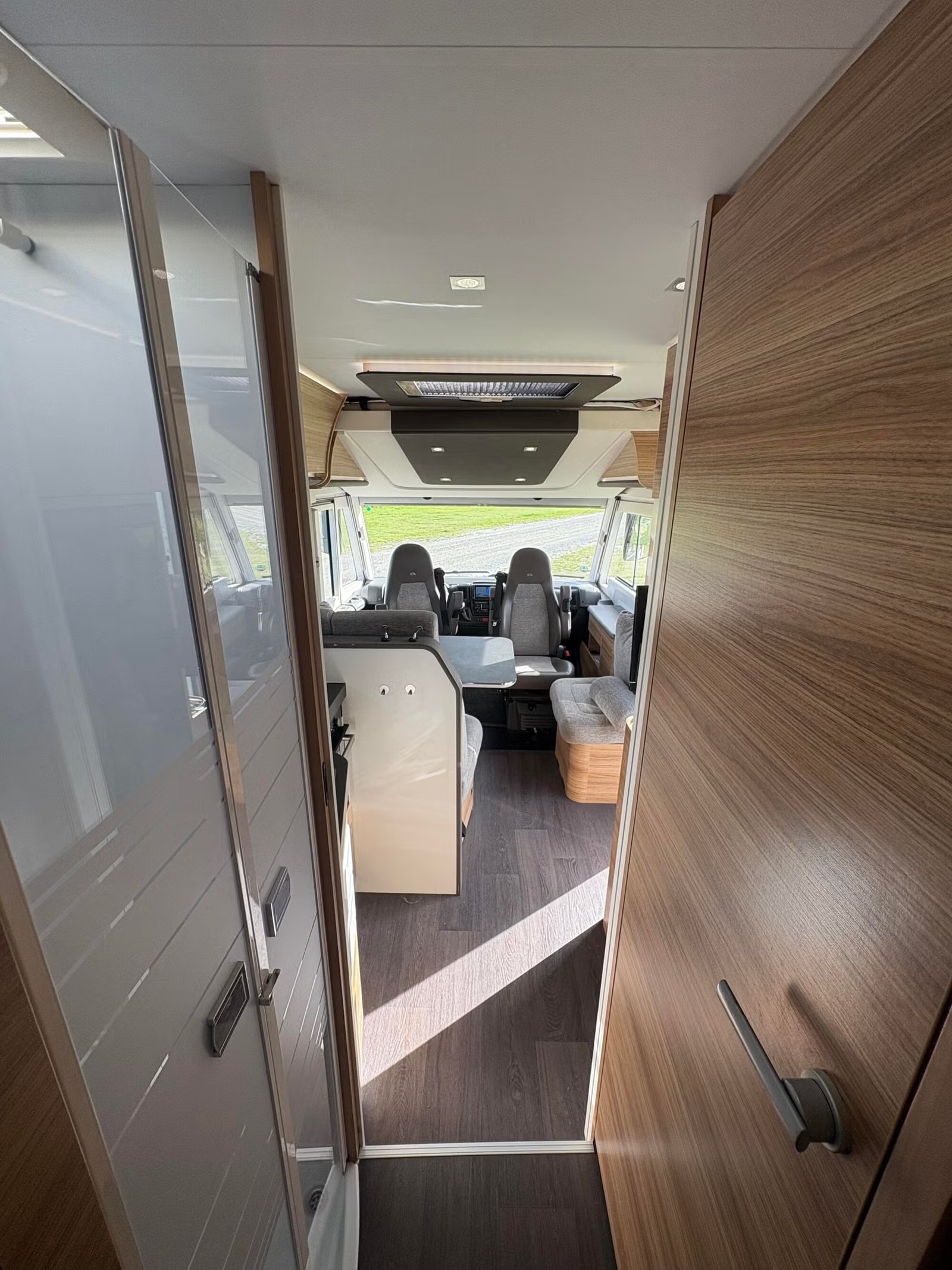 ADRIA SONIC 700 SL PLUS - Image 17