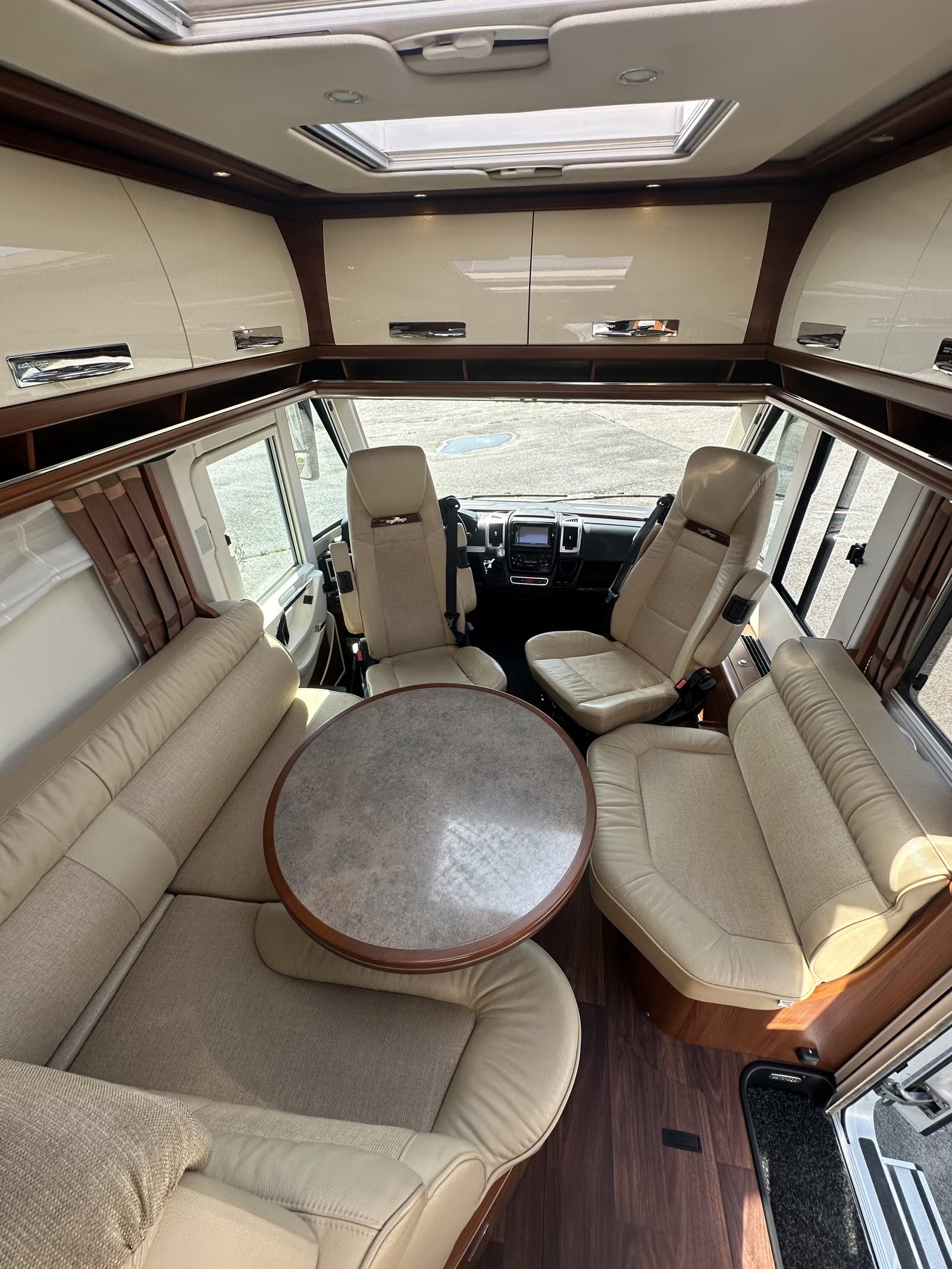 CARTHAGO CHIC E-LINE I 51 QB SUITE - Image 10