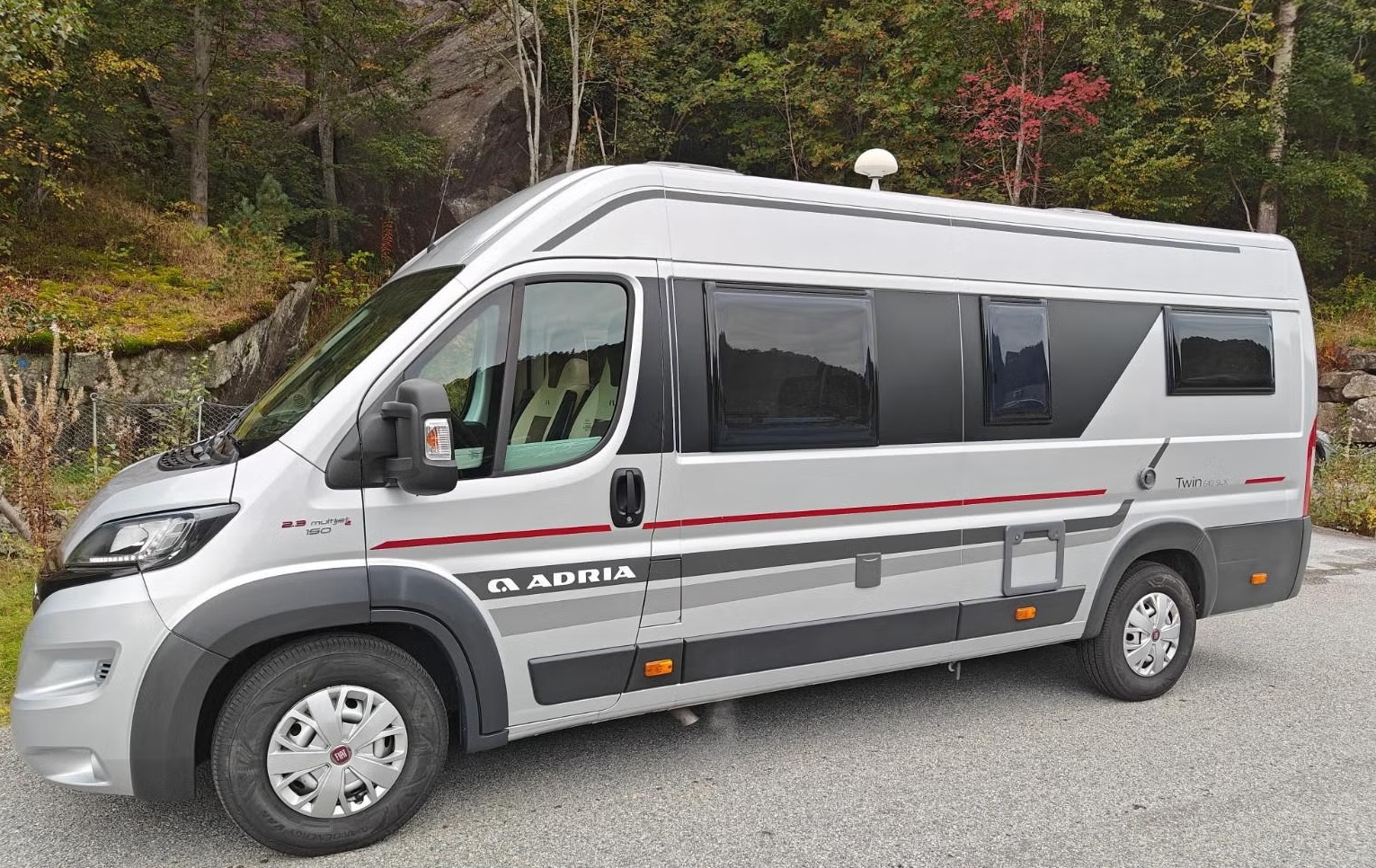 ADRIA TWIN 640 SHX - Image 2