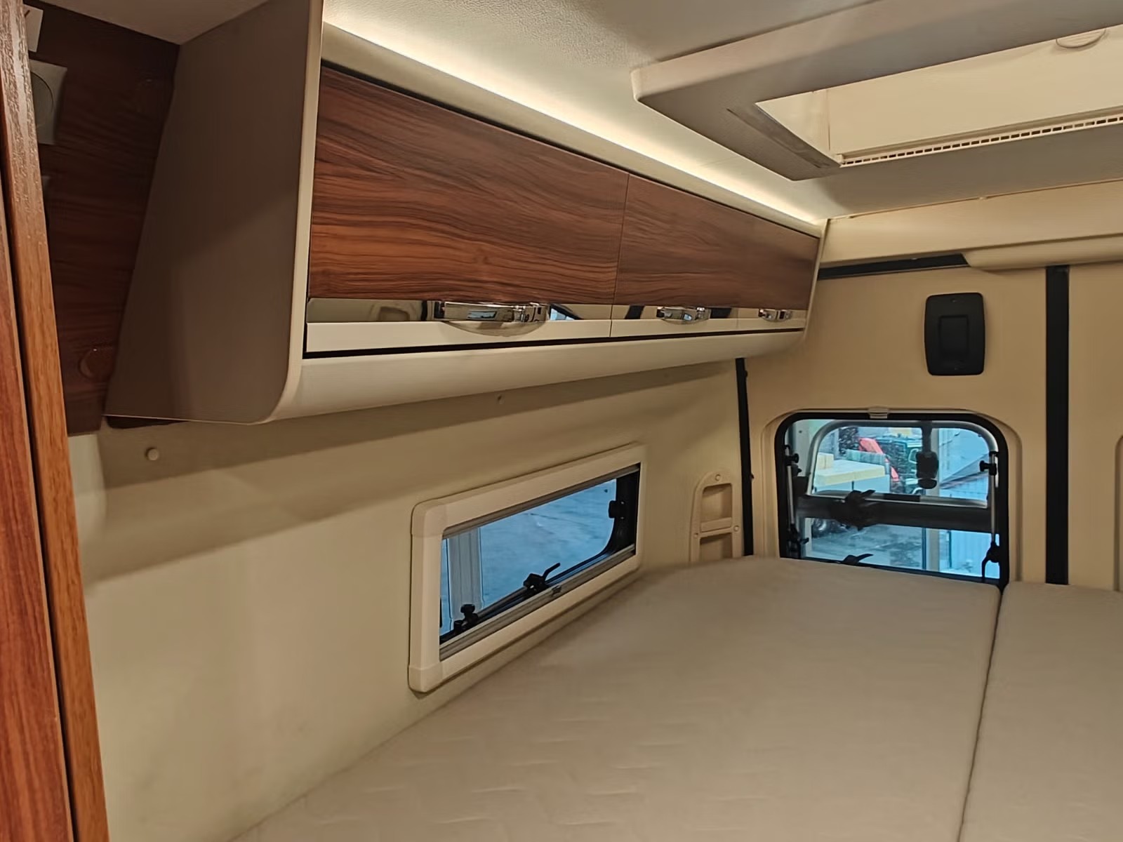 ADRIA TWIN 640 SHX - Image 18