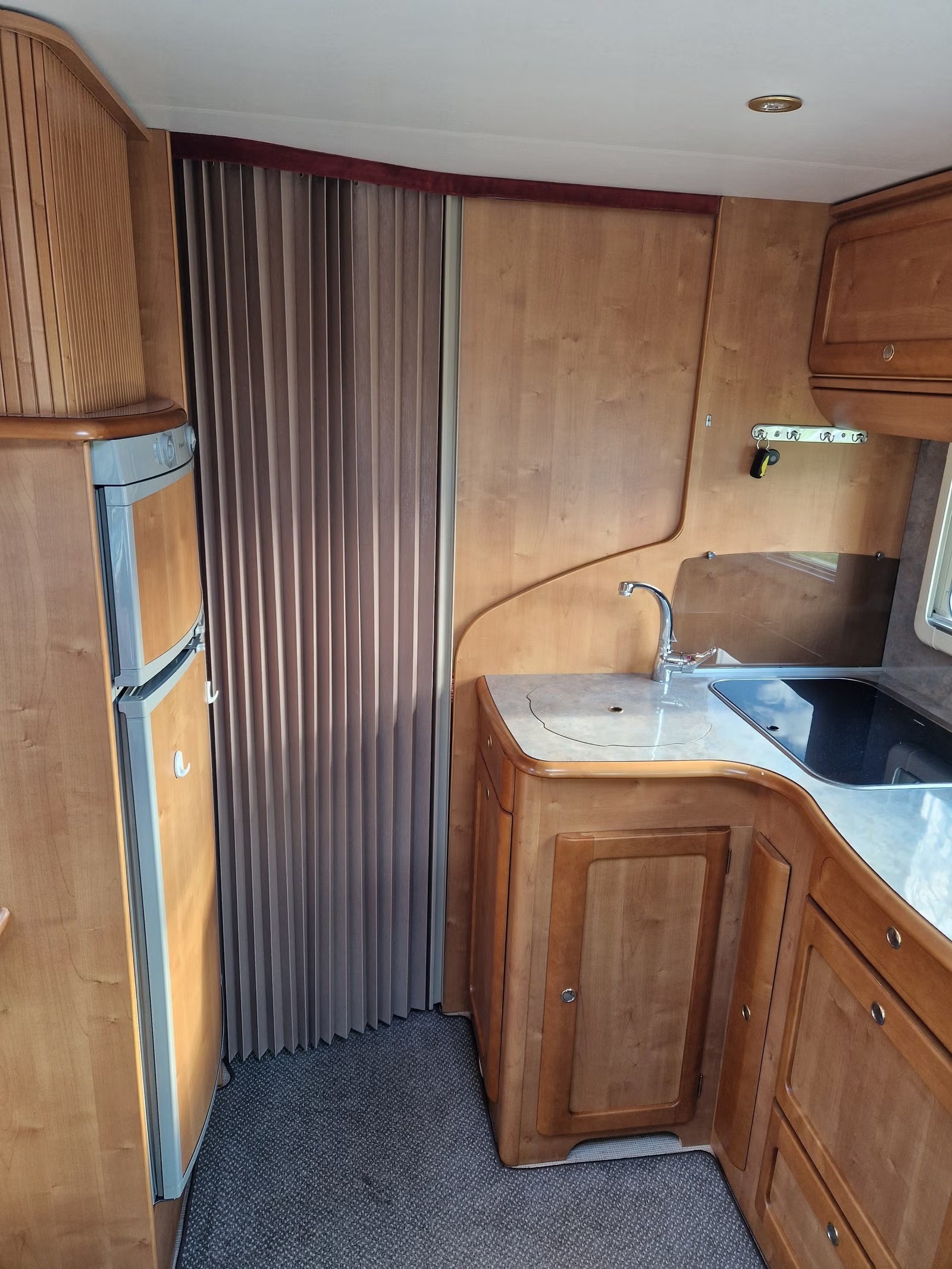 RAPIDO 986 F - Image 12